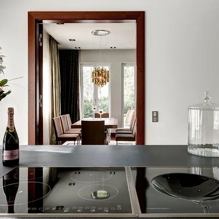 Apartment Lussuoso Genoa