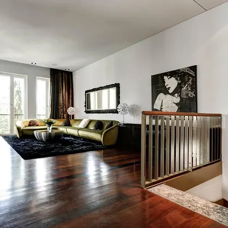 Apartment Lussuoso Genoa