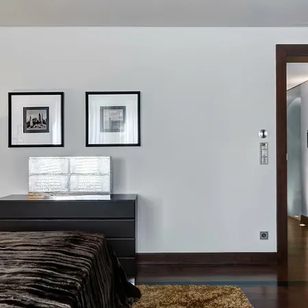 Lussuoso Apartment